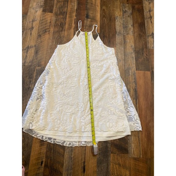 Emmalee‎ Cream Floral Dress - Picture 4 of 4